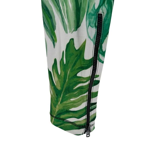 Power Woman Leggings Size M Running Fitted Compression Green Leaf Ankle Fitness - Picture 8 of 10